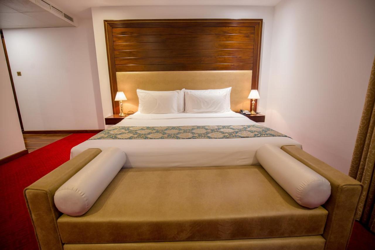 קולומבו Trillium Boutique City Hotel מראה חיצוני תמונה