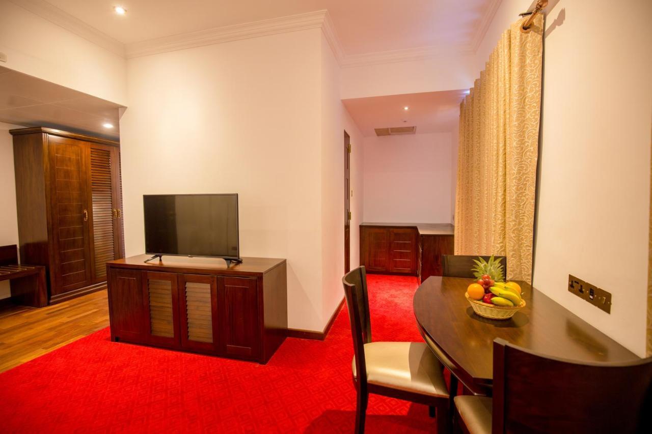 קולומבו Trillium Boutique City Hotel מראה חיצוני תמונה